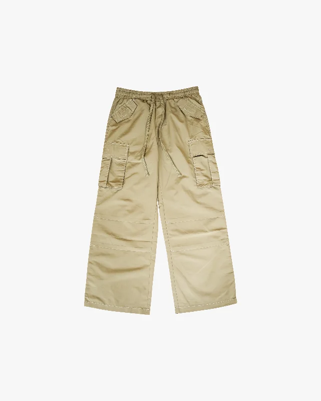 EPTM CAMPUS CARGO PANTS - TAN Bold Men's Statement