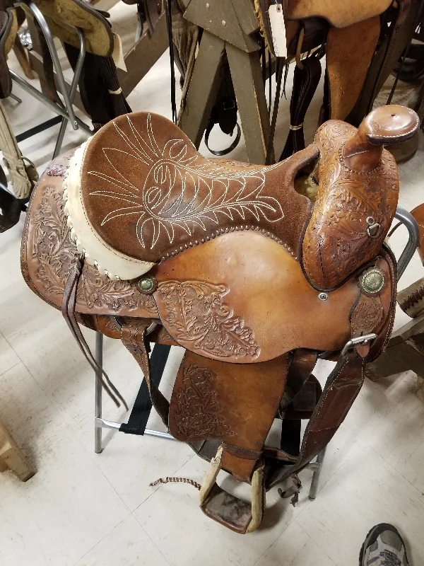 Used Hereford Roper/L.A./15 1/2" Bold Men's Animal